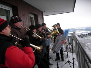 Turmblasen mit dem Bernsbacher Posaunenchor Turmblasen mit dem Bernsbacher Posaunenchor
